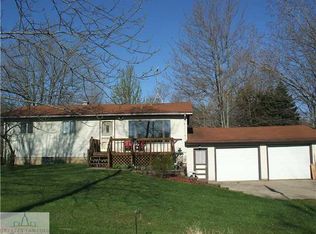 1136 E Alward Rd, Dewitt, MI 48820