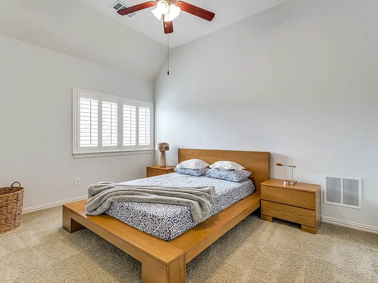 8237 Inverness Colony — Photo 18