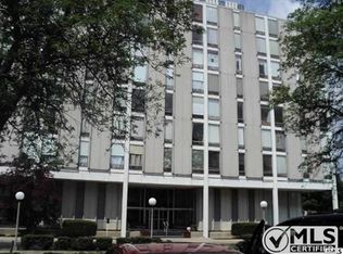 715 W Michigan Ave APT 407, Jackson, MI