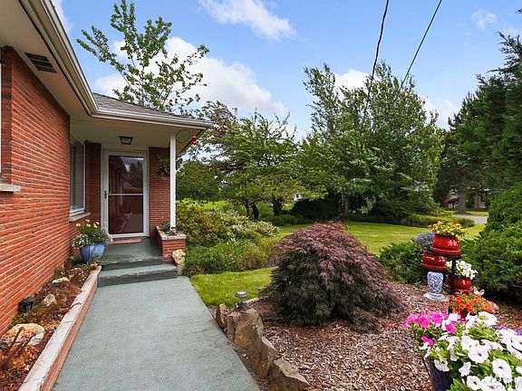 4th image of 26626 SE 432nd St
