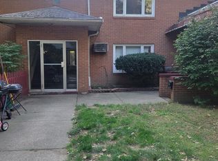 17506 Nottingham Rd UNIT 4, Cleveland, OH 44119