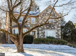 1135 Ashbourne Rd, Cheltenham, PA 19012