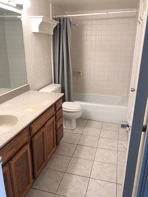 2nd image of 1333 Heulu St APT 1006