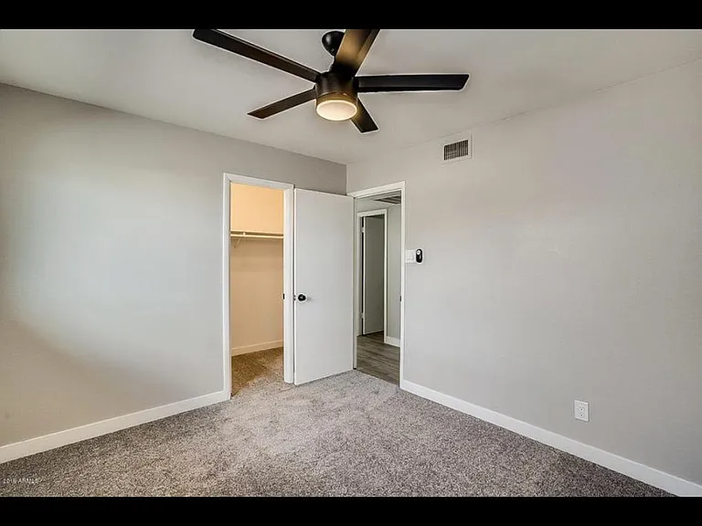 1045 E Carson Dr — Photo 21
