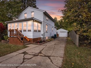2708 Creston Ave, Lansing, MI 48906