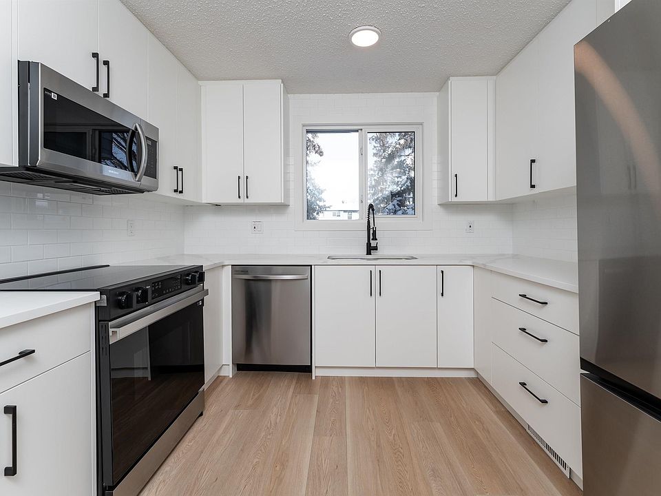 1st image of 3108 142nd Ave NW