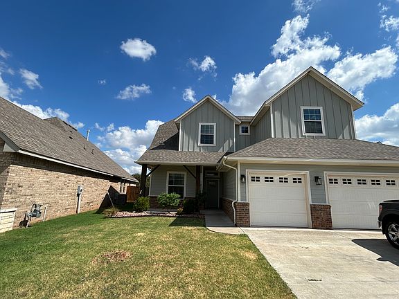 2nd image of 709 NW 192nd Ter