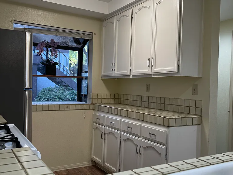 230 Kauai Ln — Photo 21