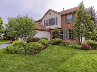 9052 Ellersly Dr, Lewis Center, OH