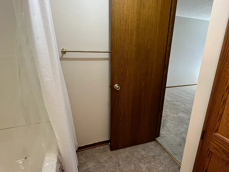 7017 Polaris Ln N — Photo 16