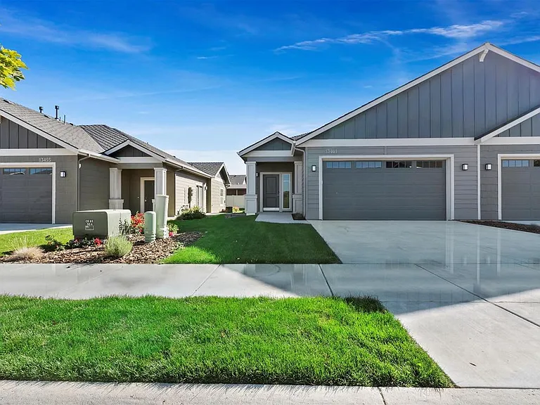 Cedar Crossing Luxury Townhomes — Photo 86