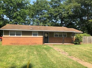 876 Craigwood Dr, Memphis, TN 38116