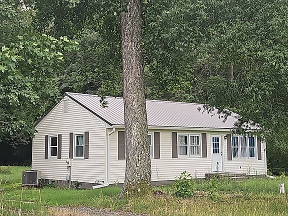 3rd image of 31179 Eden Allen Rd
