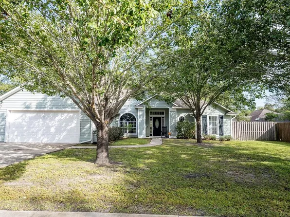 109 Saint James Pl, Saint Marys, GA 31558