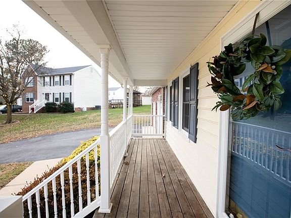 4th image of 3410 Morningmist Cir