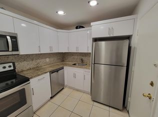 1939 Jefferson St #104-104-10, Hollywood, FL 33020