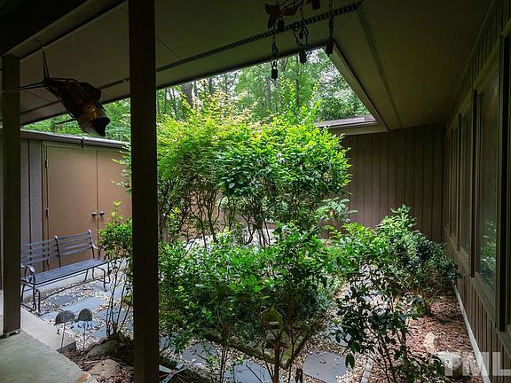 3rd image of 2559 Owens Ct