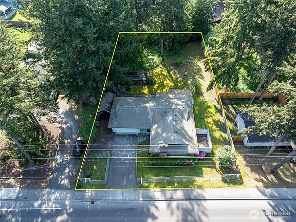 2nd image of 18416 78th Avenue E