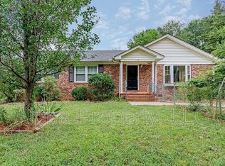134 Saturn Ln, Greer, SC 29651