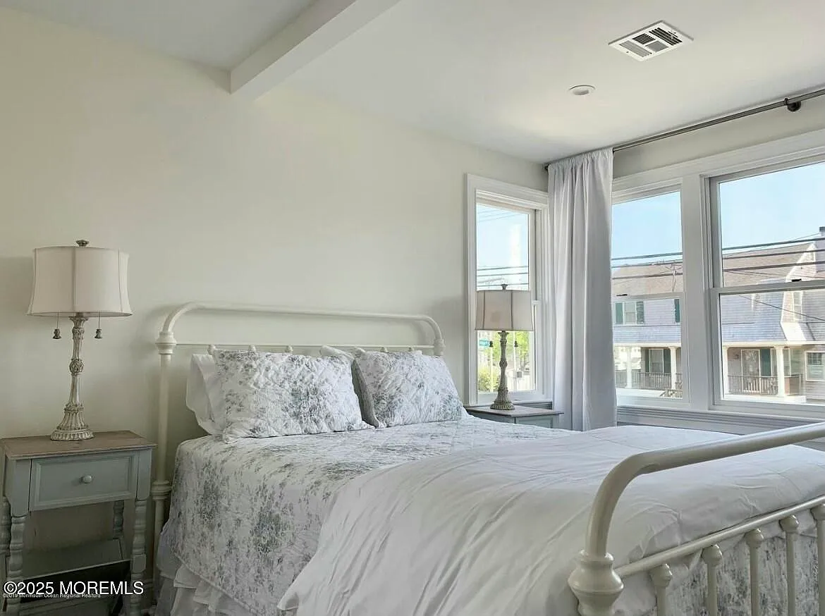 2 bed, $12,000 — Photo 4