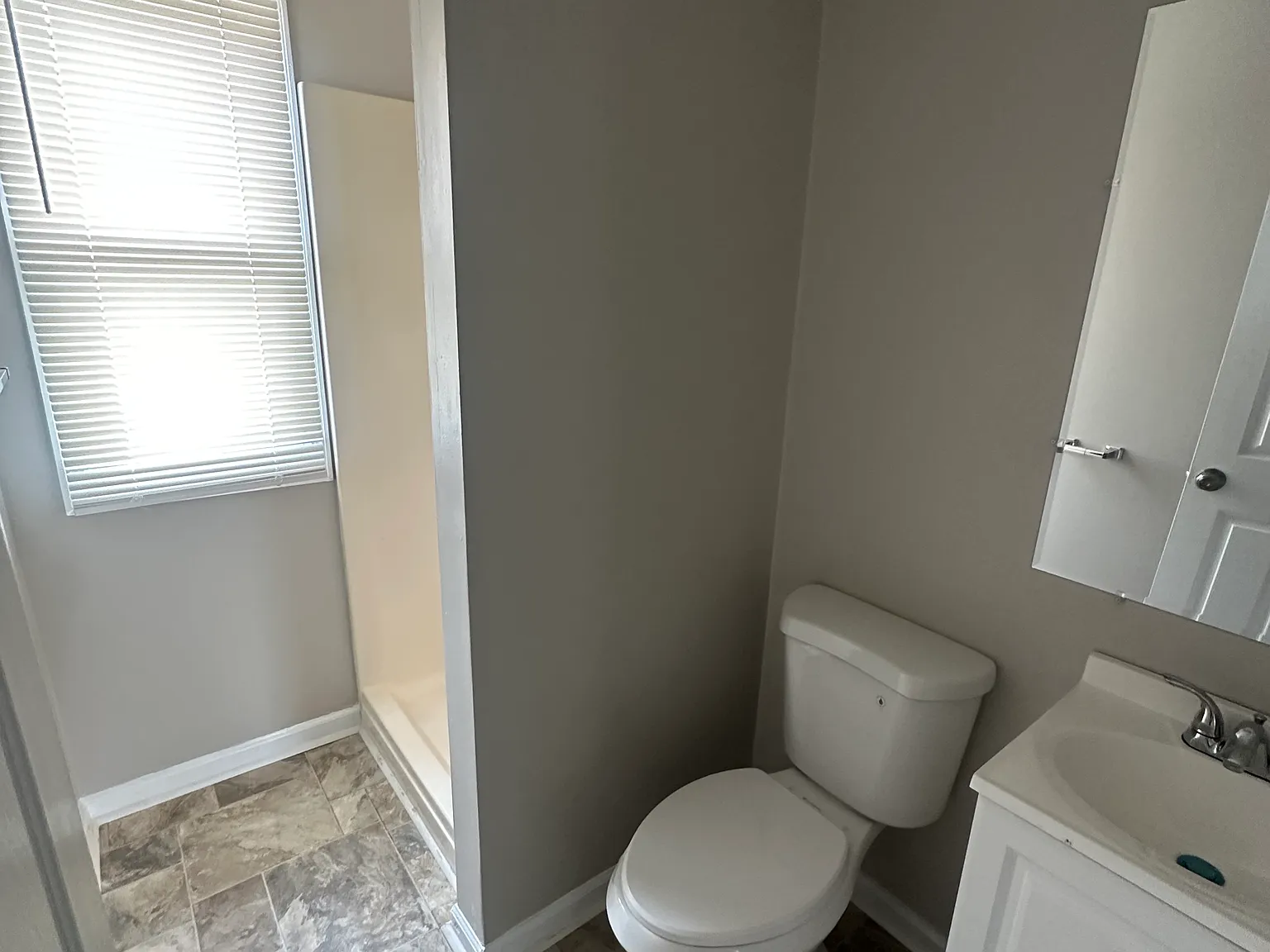 1 bed, 650 sqft, $950 — Photo 3