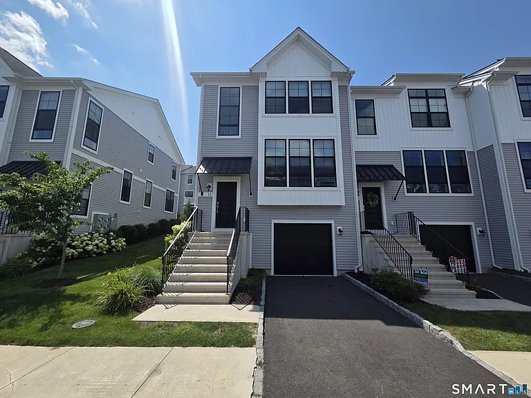 15 E Cross Trl #15 — Photo 1