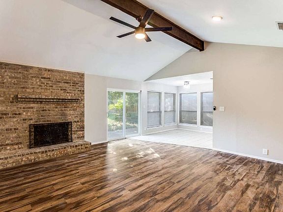 2nd image of 7009 Woodway Dr