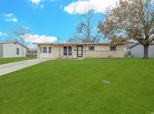717 Aero Ave, Schertz, TX 78154