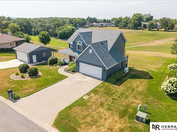 2nd image of 3819 Buccaneer Blvd