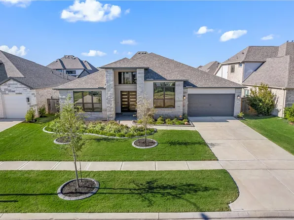 4810 Creekbend Dr, Fulshear, TX 77441