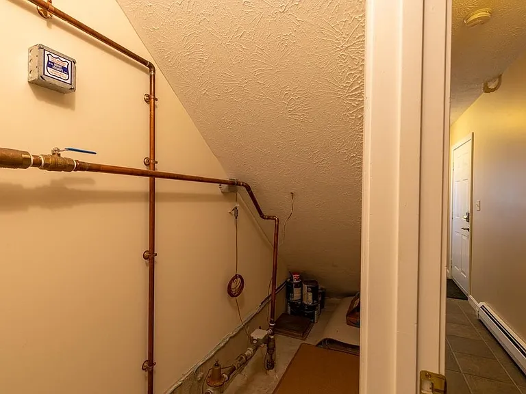 204 Washington St #3 — Photo 21