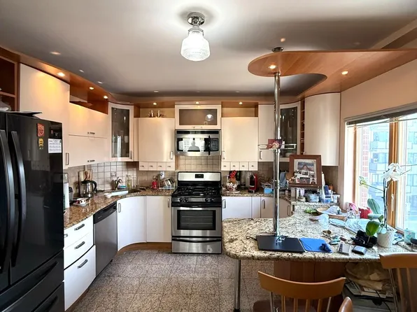 2964 Brighton Sixth Street image 26 of 29