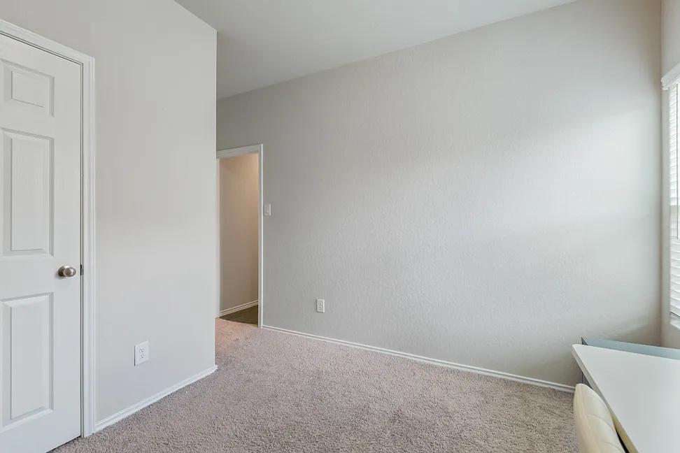 3 bed, 1628 sqft, $1,750 — Photo 4