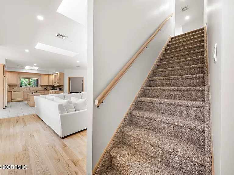 415 Windermere Ave — Photo 23