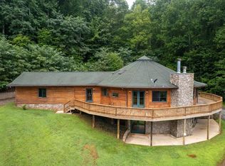 417 Quiet Forest Ln, Sylva, NC 28779