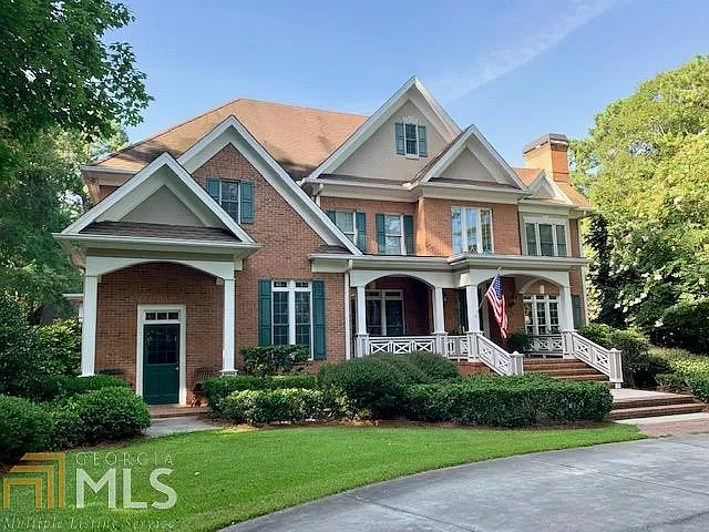 204 Westchester Dr photo 1