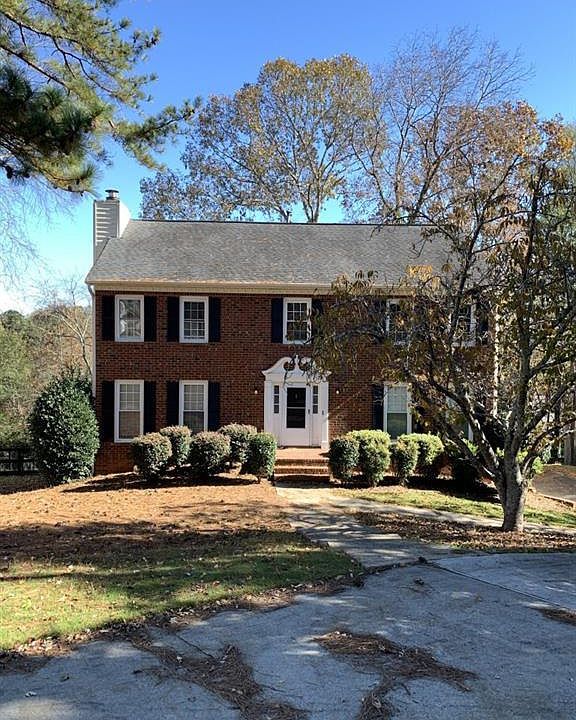 1st image of 2086 Dayron Cir