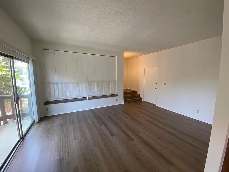 11425 Rochester Ave #3 — Photo 11