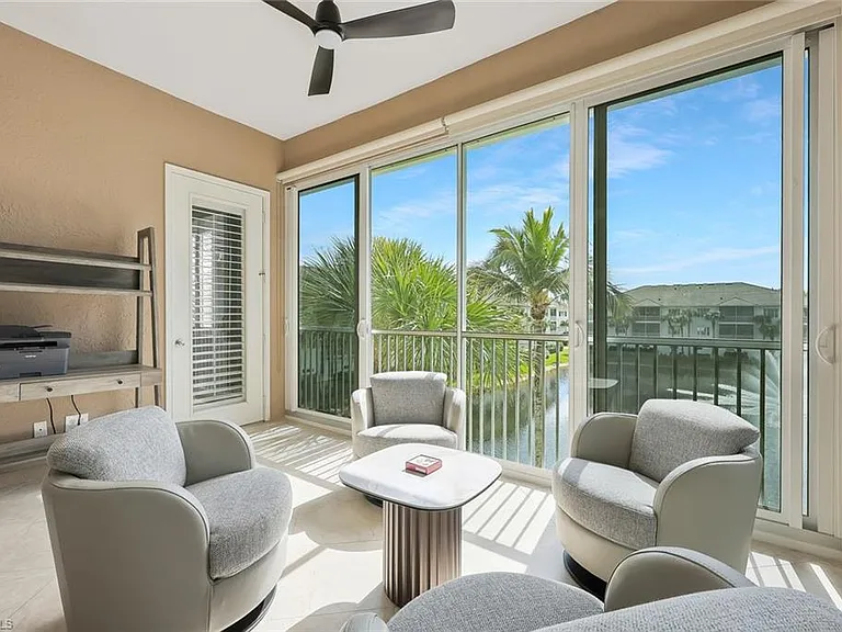 795 Bentwater Cir #204 — Photo 4