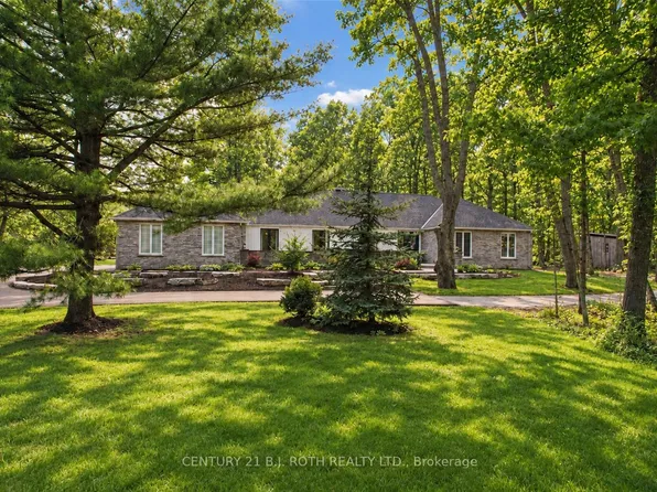 3274 Liah Ln, Innisfil, ON L9S 2B4