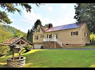 74 Radio Hill St, Mc Carr, KY 41544