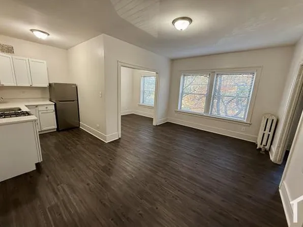 5309 N Winthrop Ave #212-3, Chicago, IL 60640