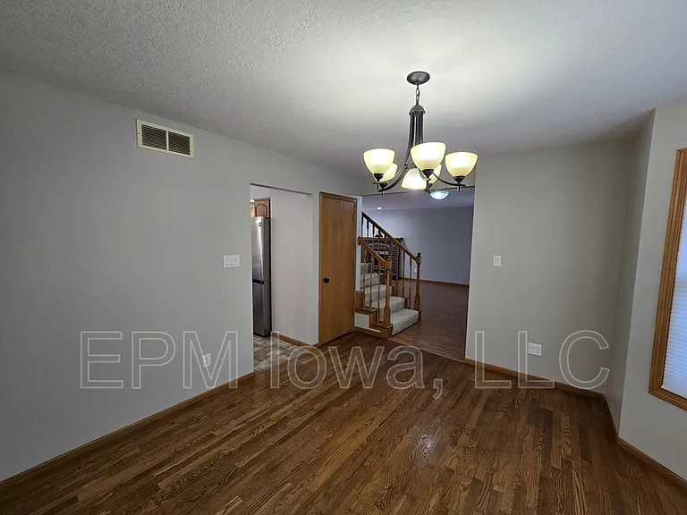 4710 Donald Dr — Photo 11