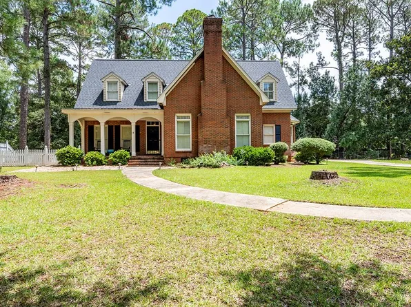 2714 Dover Ln, Albany, GA 31721