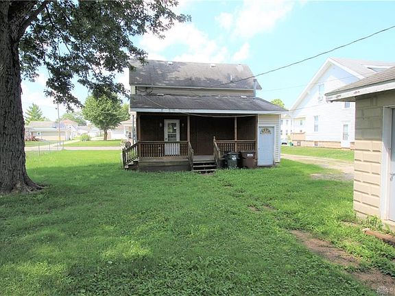 4th image of 316 Clay St
