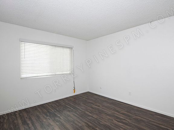 4th image of 4468 Mississippi St #1