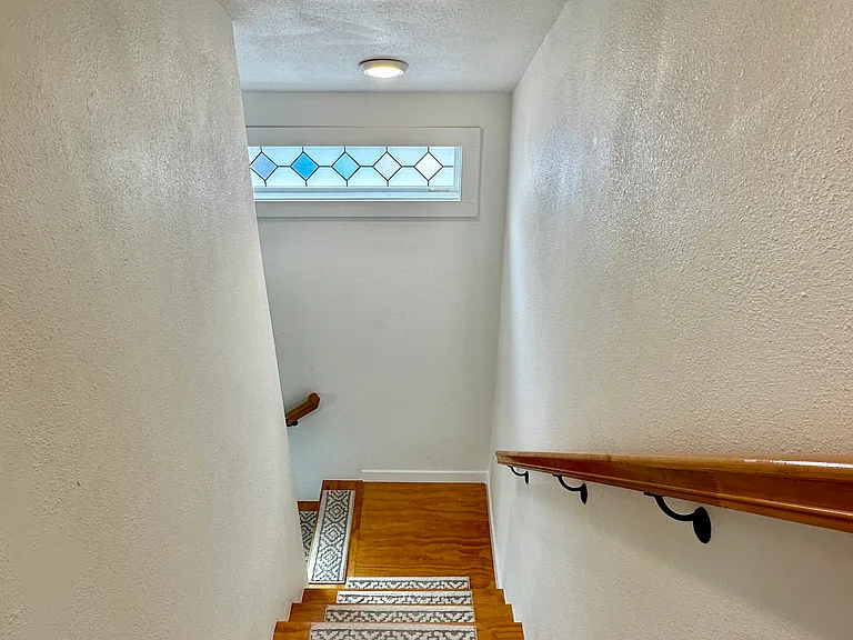 1386 Avenue U #1 — Photo 19