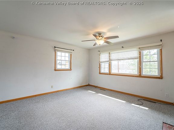 5th image of 2013 Huber Rd