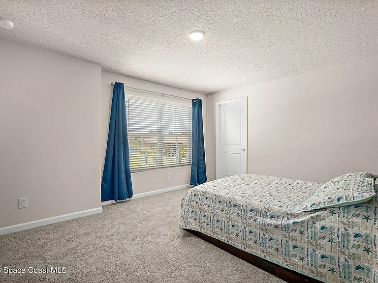 775 Simeon Dr — Photo 15
