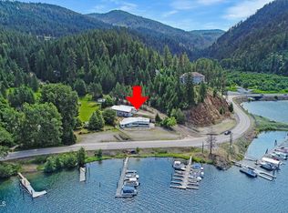 8049 E Beauty Bay Dr, Coeur D Alene, ID 83814